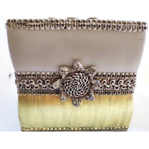 TISSUE BOX HOLDER-AVANTI LINENS-Gold-Heavy Resin-Rope Design-Gold-Tan-Square - Picture 4 of 8